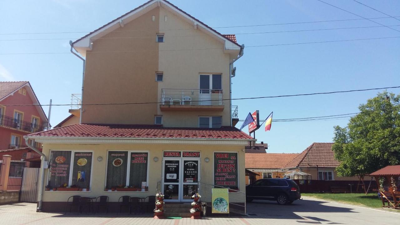 Pensiunea ALB Băile 1 Mai Exterior foto